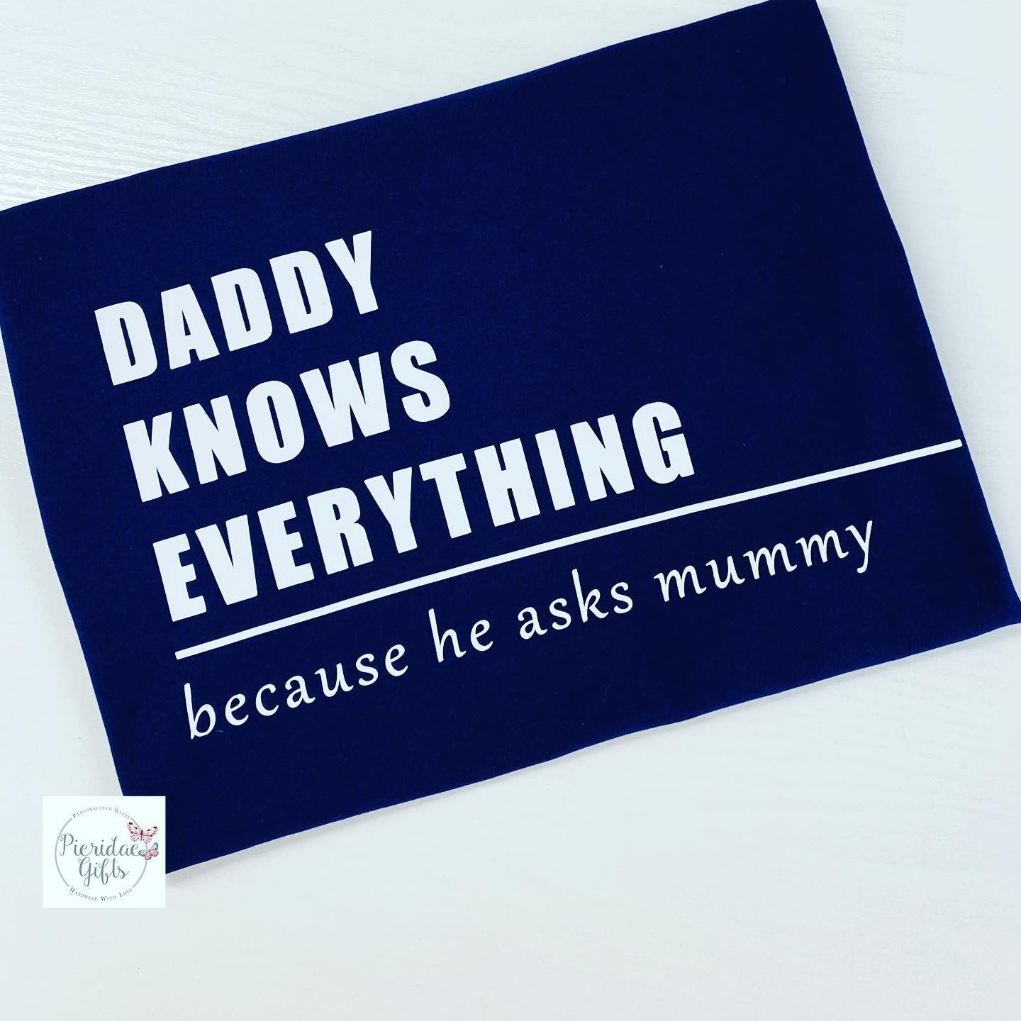 Daddy knows everything Tee