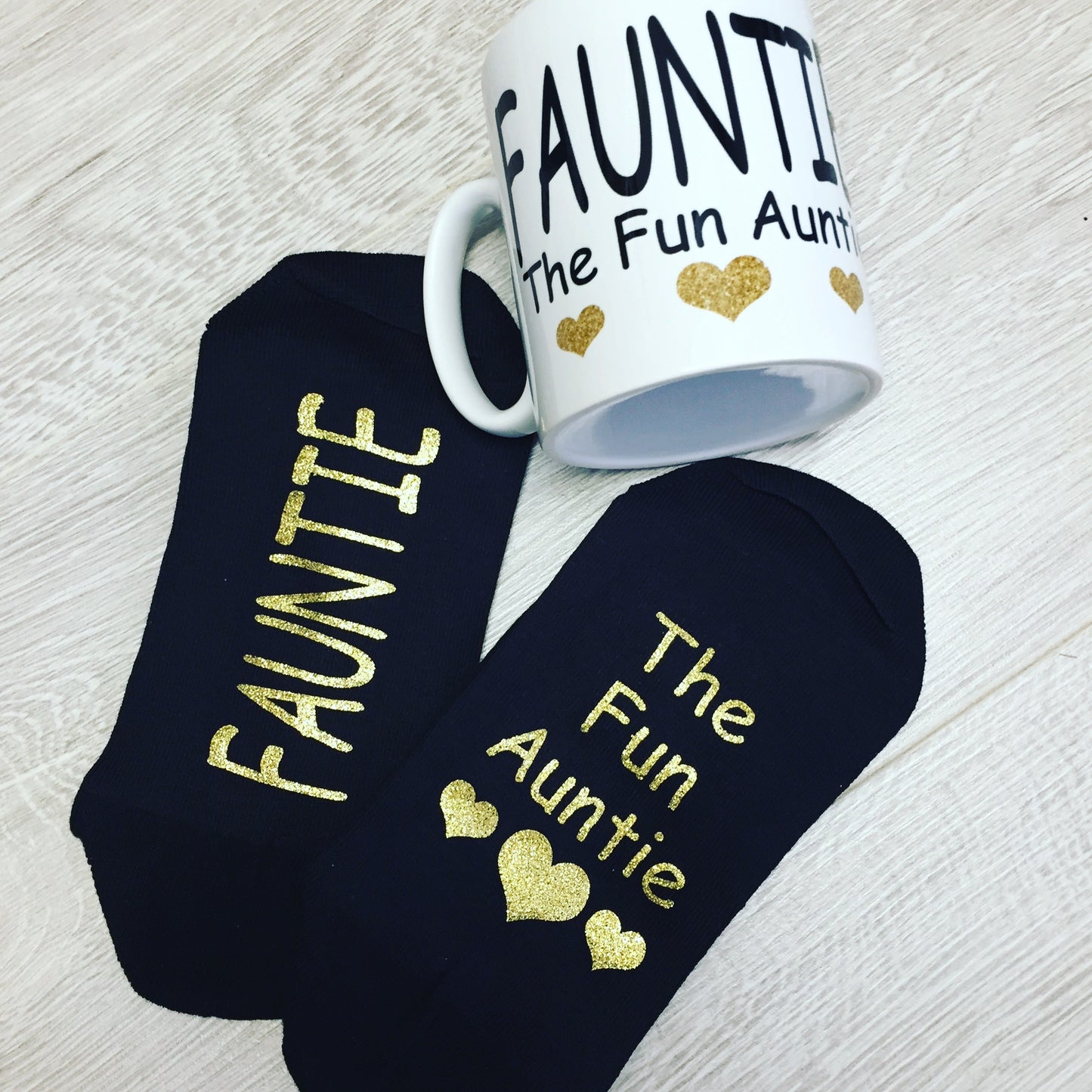 Fauntie The fun Auntie Mug and Socks Set